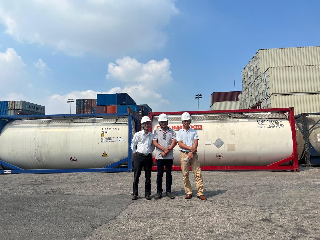 Maxwell Logistics